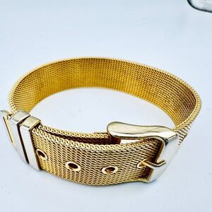 Gold Tone Mesh Belt Buckle Bracelet Unisex Unique Edgy Adjustable Size 5.5 - 7
